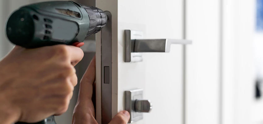 Locksmith For Lock Replacement Near Me in Ridgecrest, CA